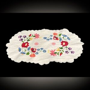 Vintage Hand-Embroidered Kalocsa Mini Table or Dresser Runner